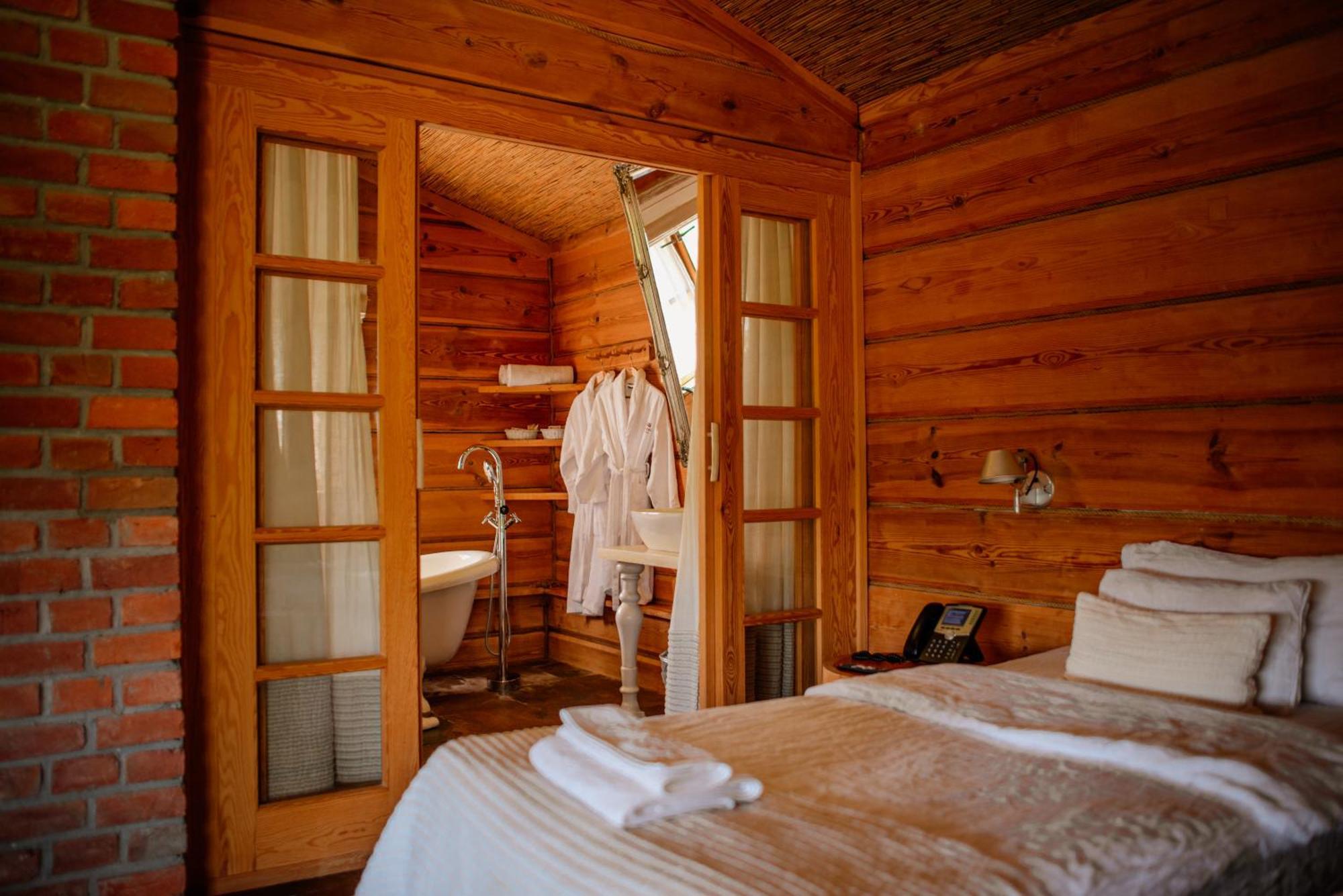 Osada Gleboczek. Vine Resort&Spa Wielki Głęboczek Esterno foto