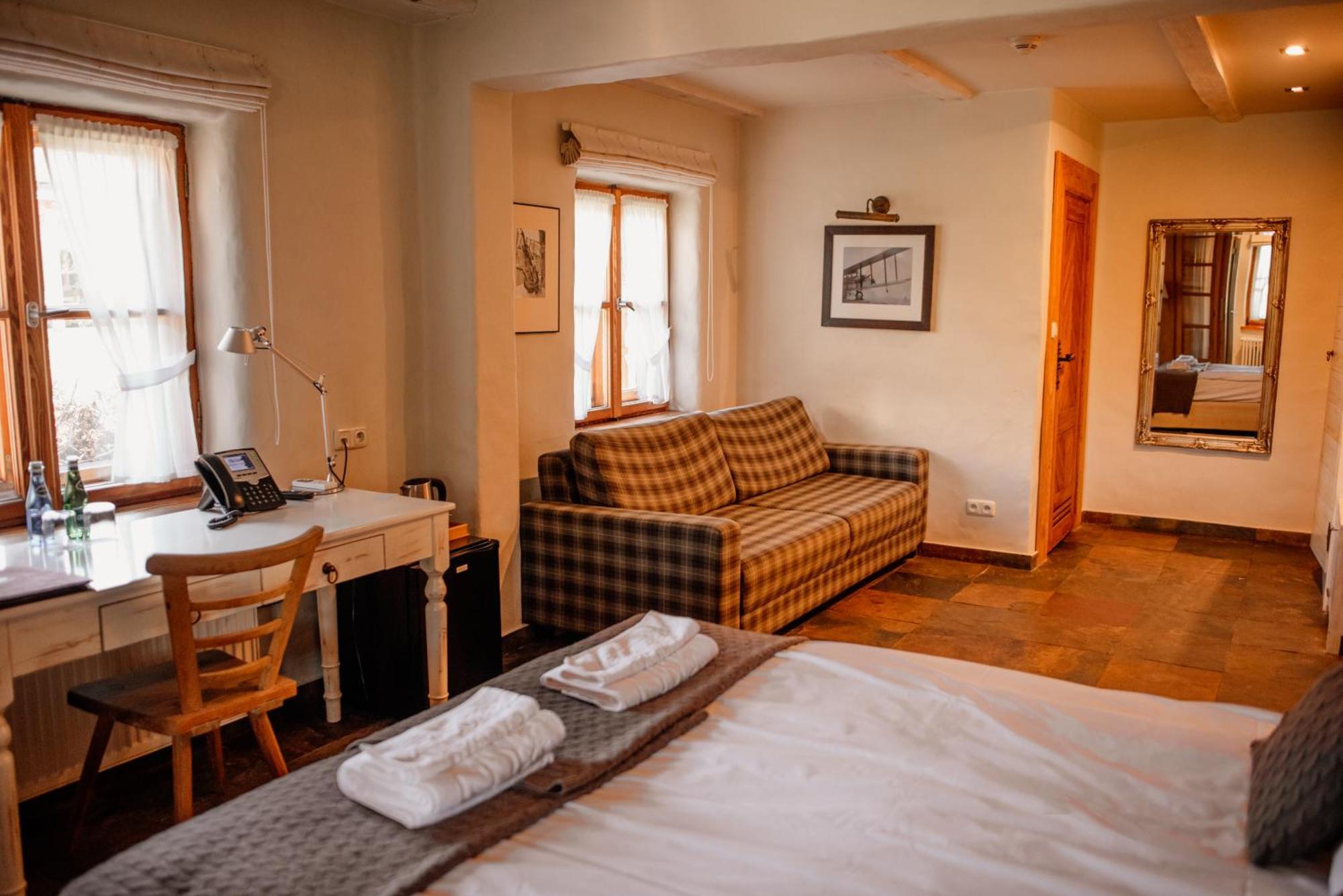 Osada Gleboczek. Vine Resort&Spa Wielki Głęboczek Esterno foto