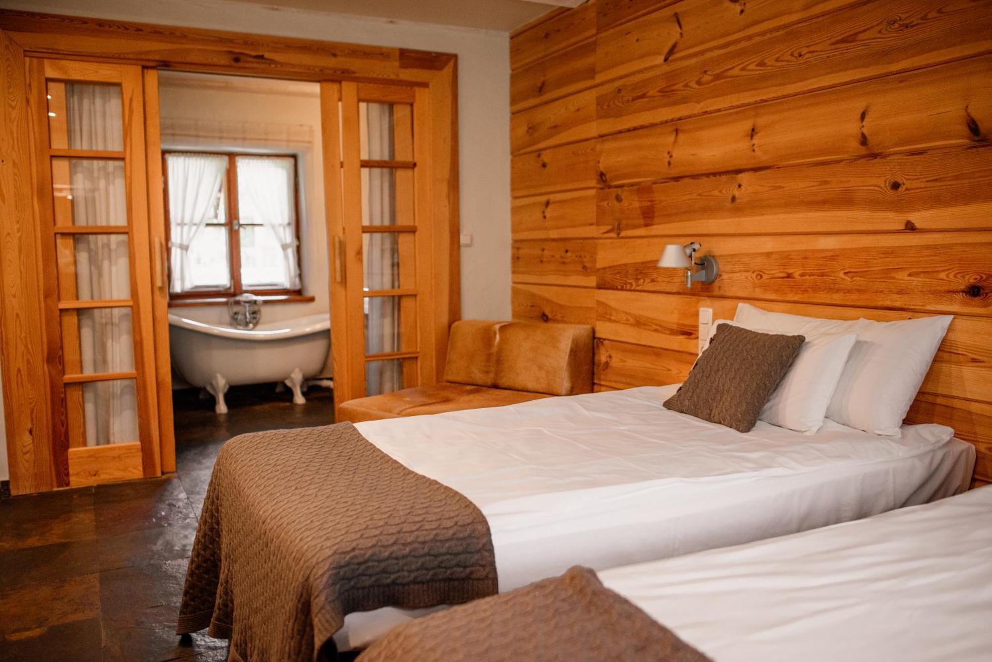 Osada Gleboczek. Vine Resort&Spa Wielki Głęboczek Esterno foto