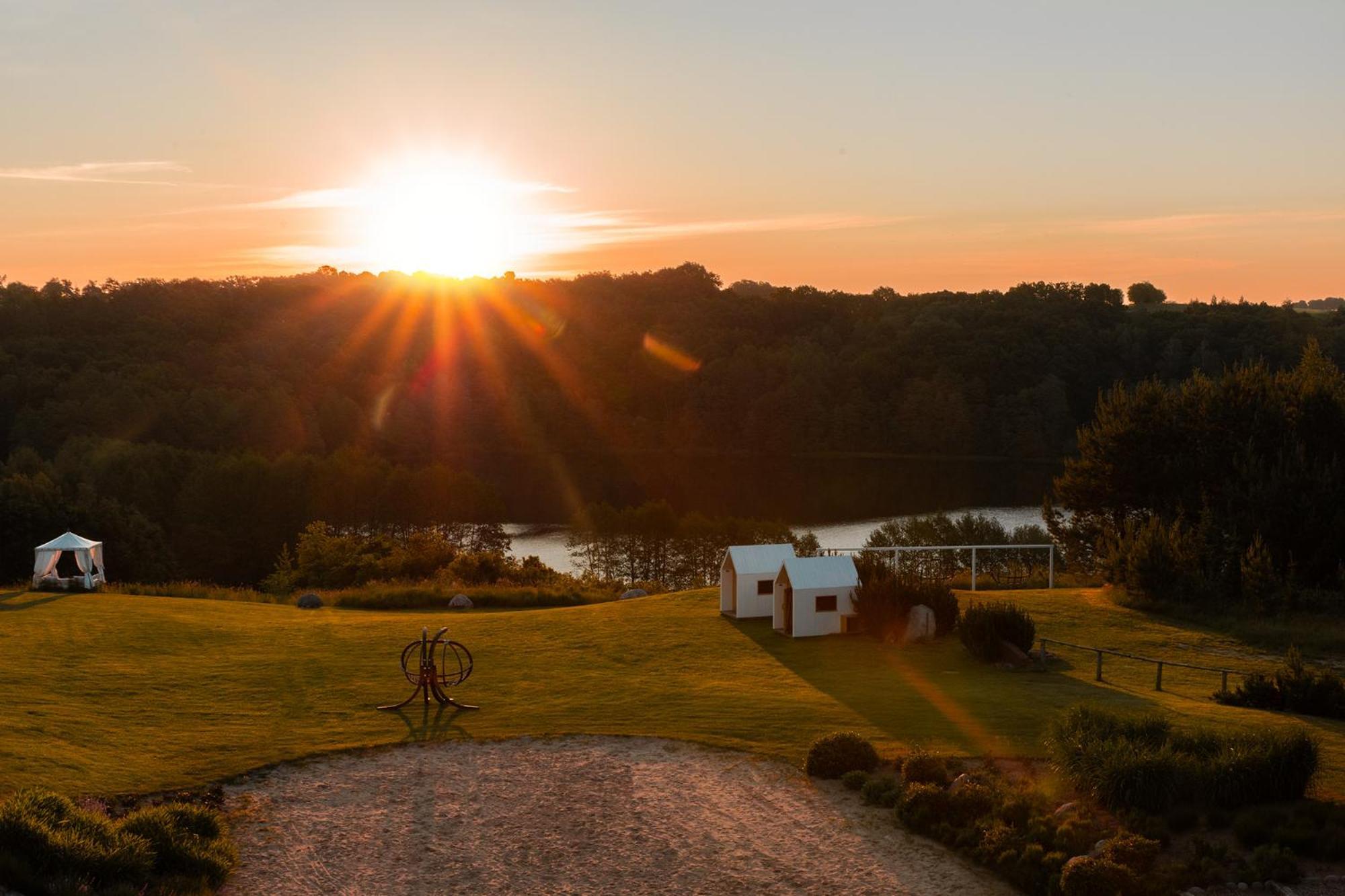 Osada Gleboczek. Vine Resort&Spa Wielki Głęboczek Esterno foto