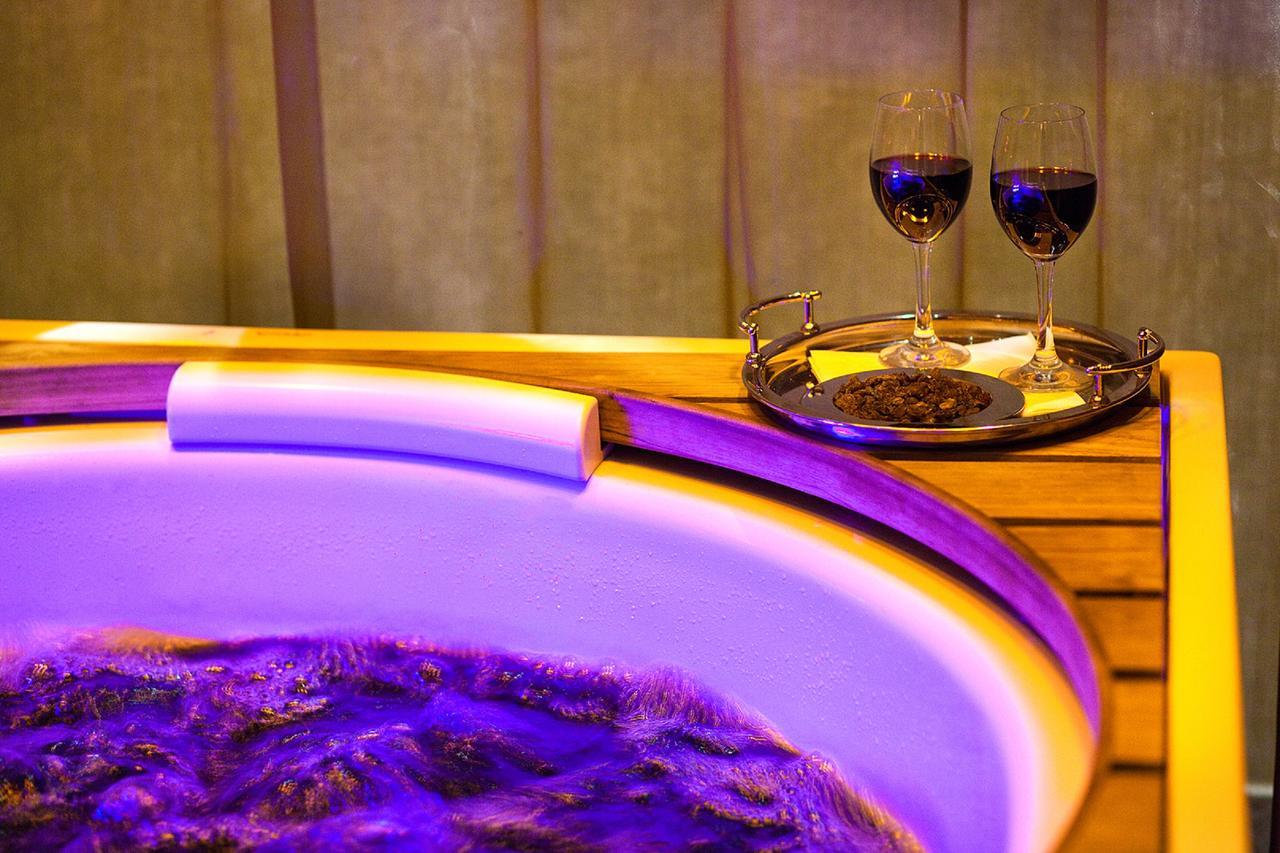 Osada Gleboczek. Vine Resort&Spa Wielki Głęboczek Esterno foto